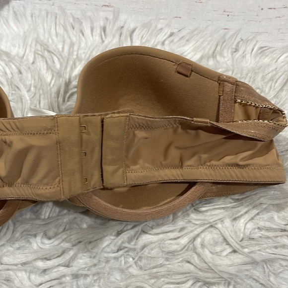 Hanro Allure Tan Push Up Underwire Bra - Picture 8 of 9